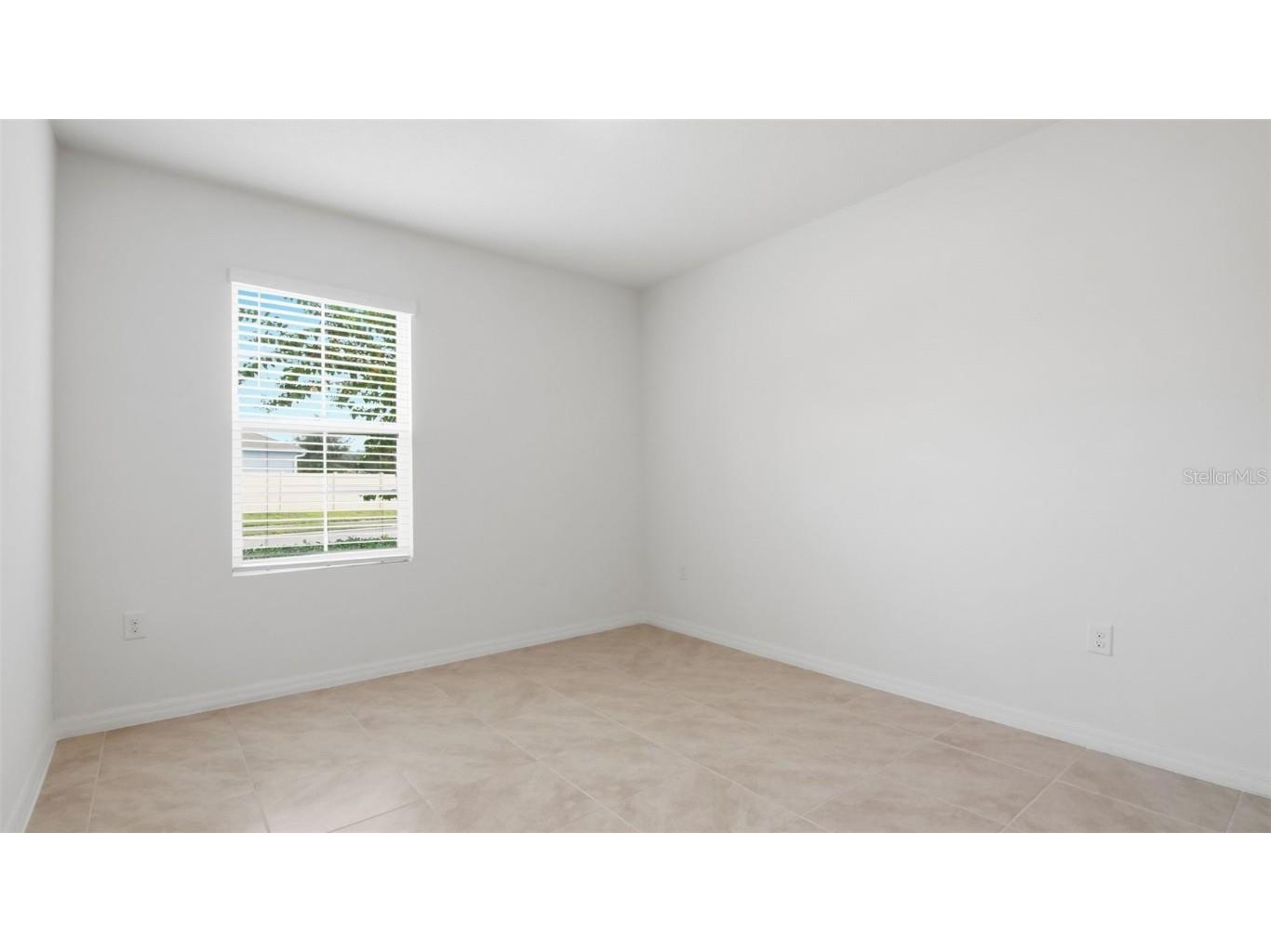 317 Nowell Loop Deland FL 32724 V4945758 image21
