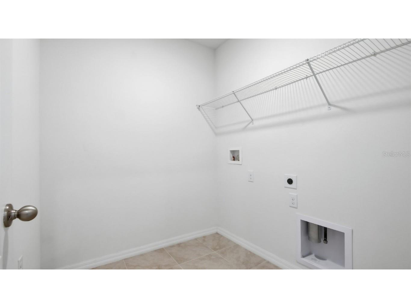 317 Nowell Loop Deland FL 32724 V4945758 image26