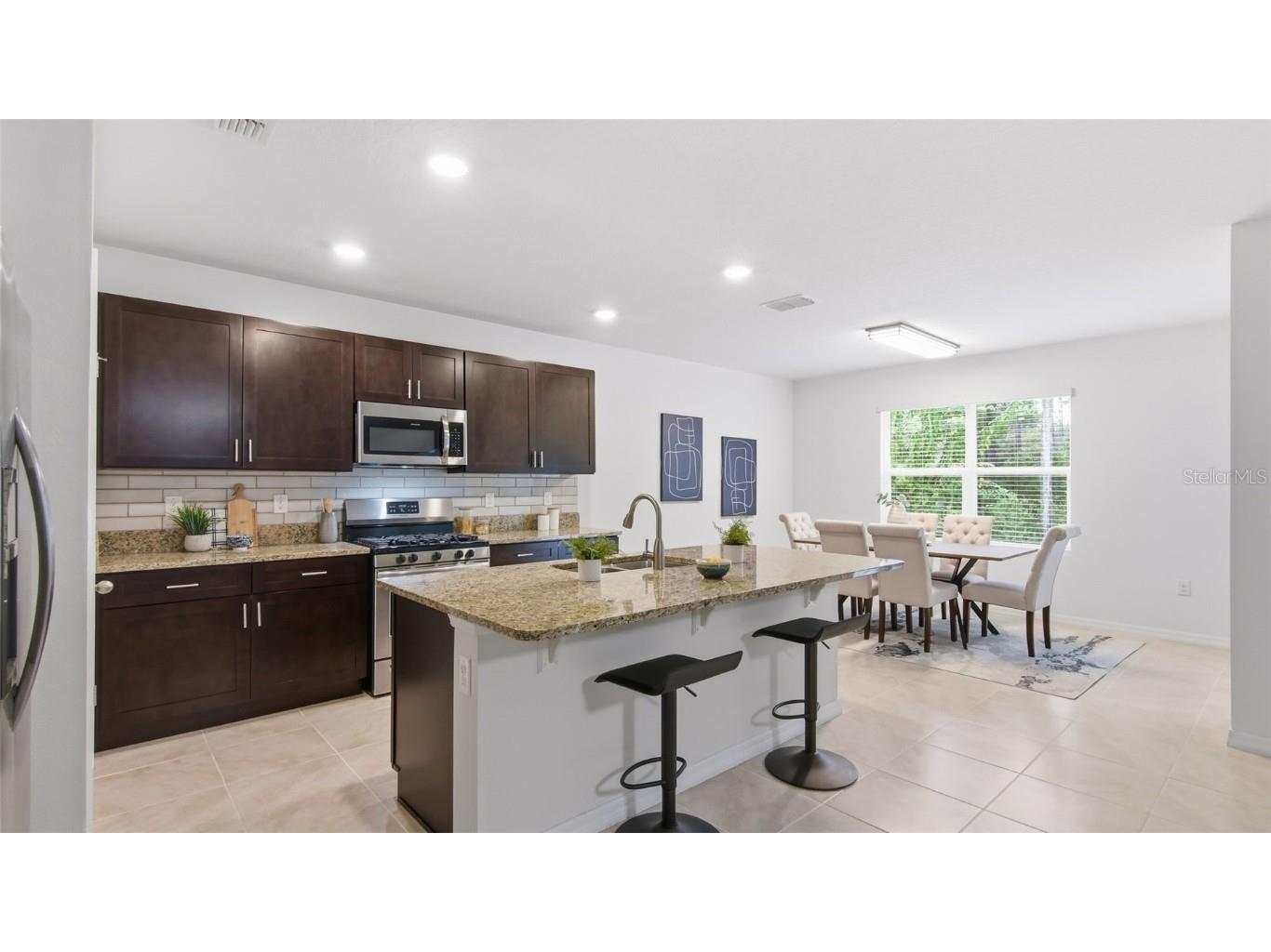 317 Nowell Loop Deland FL 32724 V4945758 image9