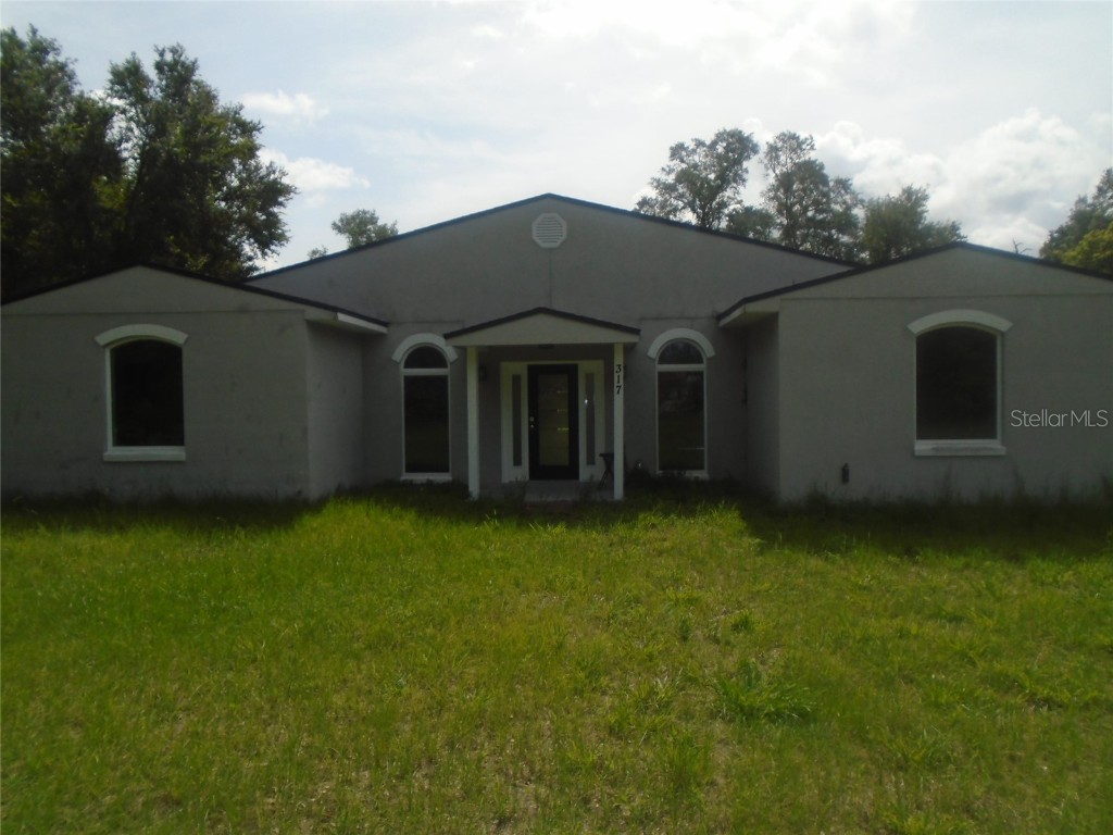 317 Orange Street Lady Lake FL 32159 T3460664 image1