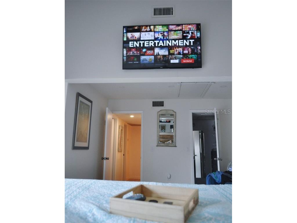 317 Rex Place #G Madeira Beach FL 33708 TB8444054 image6