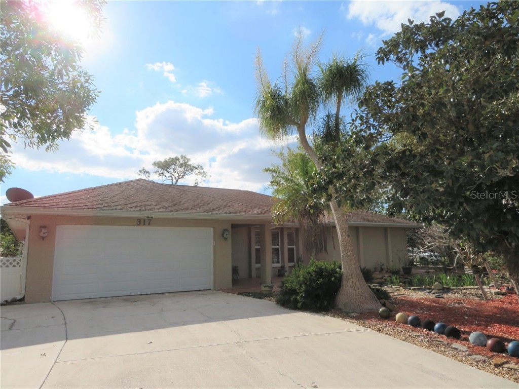317 Salvador Drive Punta Gorda FL 33983 C7453934 image1