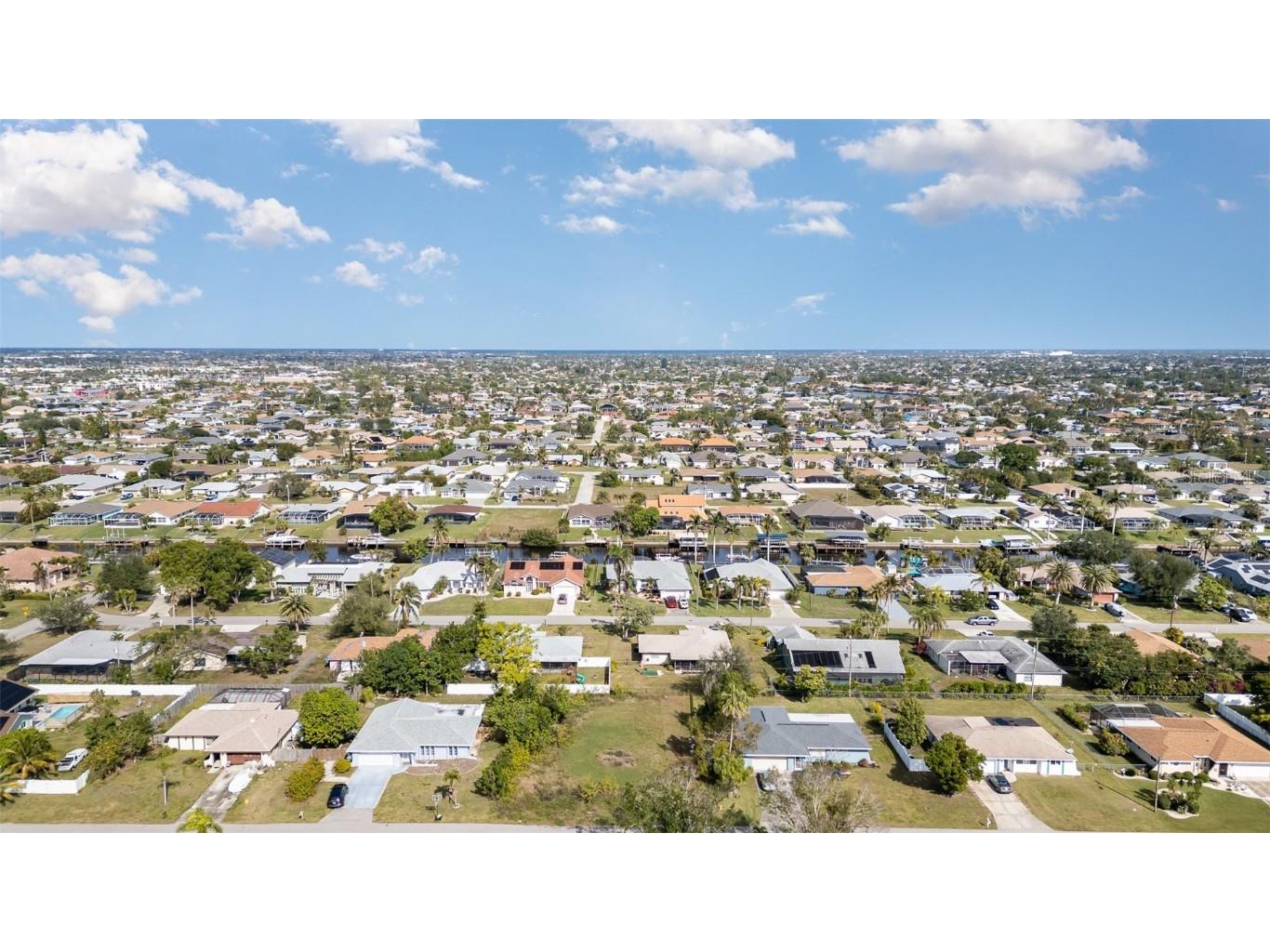 317 SE 32nd Terrace Cape Coral FL 33904 TB8342958 image3