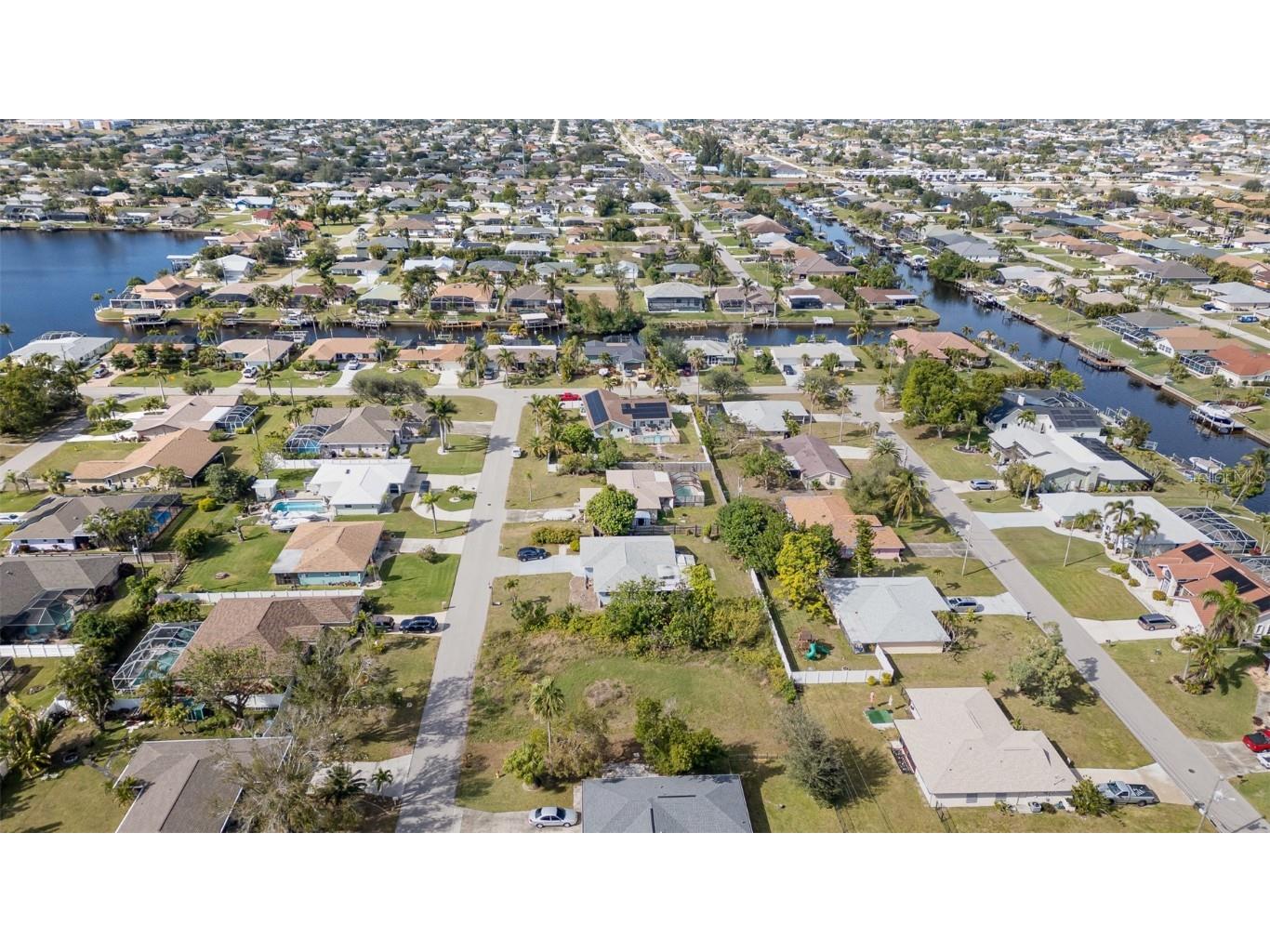 317 SE 32nd Terrace Cape Coral FL 33904 TB8342958 image7
