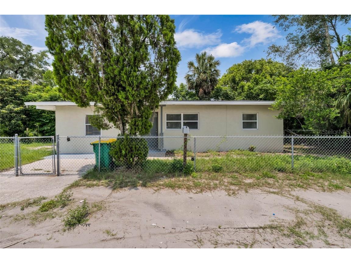317 W Euclid Avenue Deland FL 32720 O6127975 image1