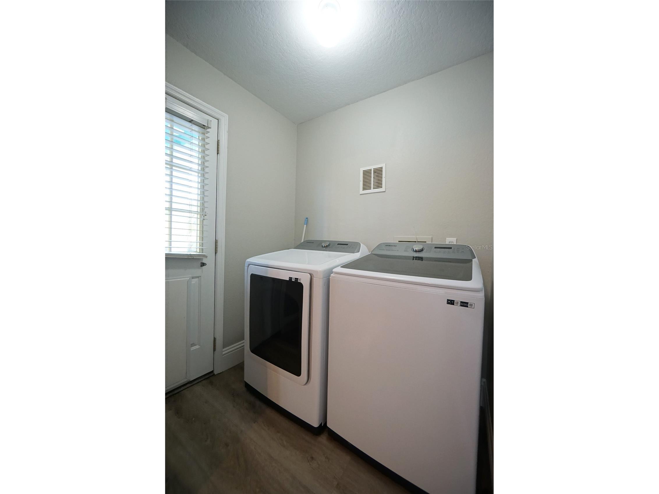317 W Hanlon Street Tampa FL 33604 TB8514796 image13