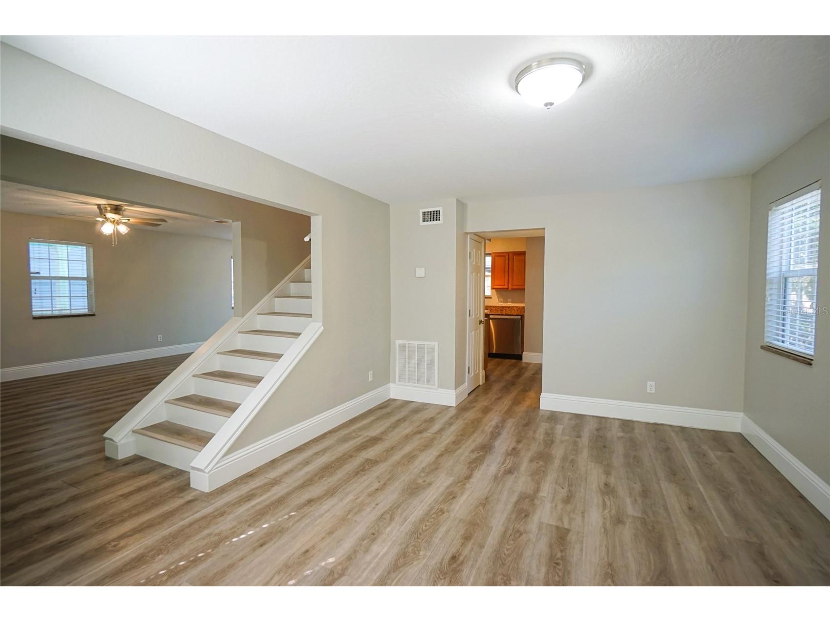 317 W Hanlon Street Tampa FL 33604 TB8514796 image16