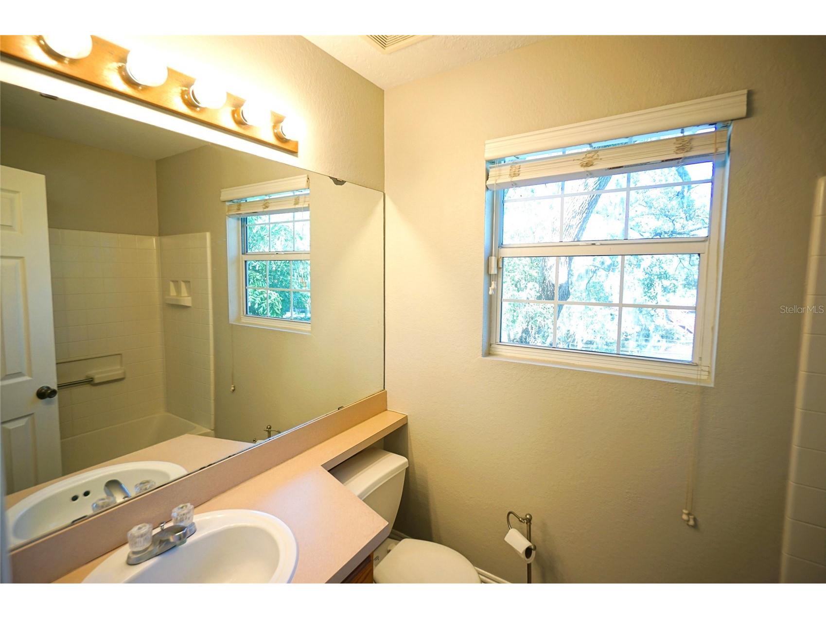 317 W Hanlon Street Tampa FL 33604 TB8514796 image22