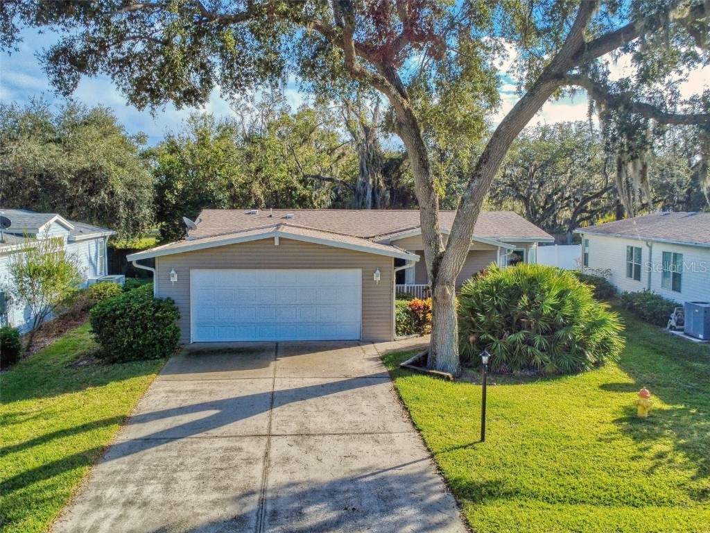 317 Water Landing Drive Oak Hill FL 32759 NS1083324 image1