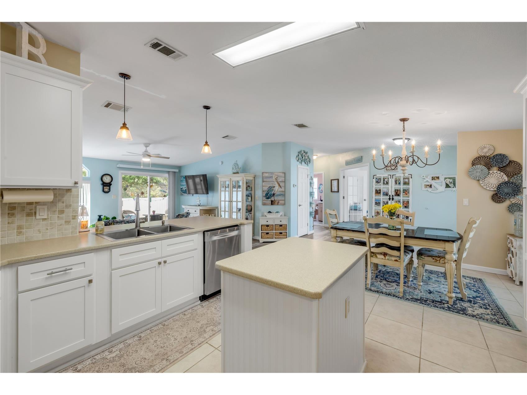 317 Water Landing Drive Oak Hill FL 32759 NS1088003 image9
