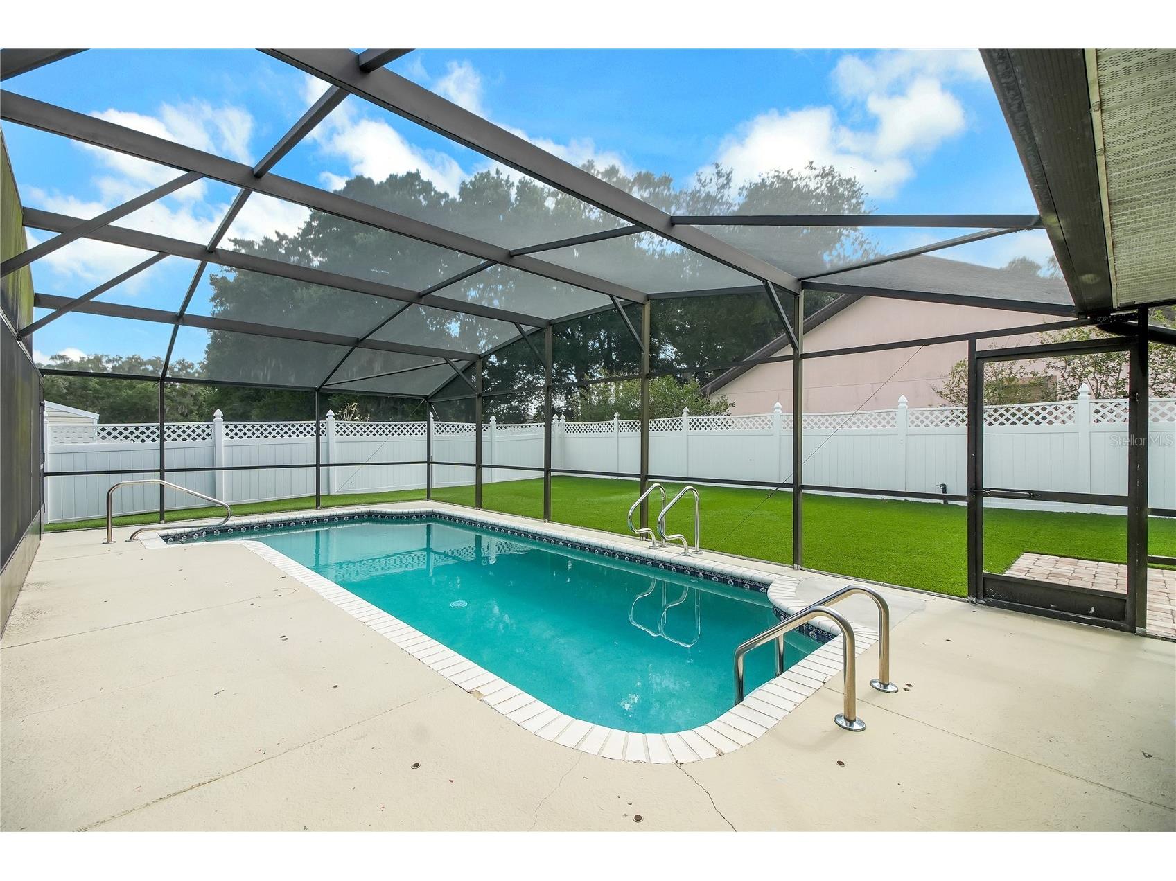 317 Woodland Trail Lady Lake FL 32159 G5112589 image5