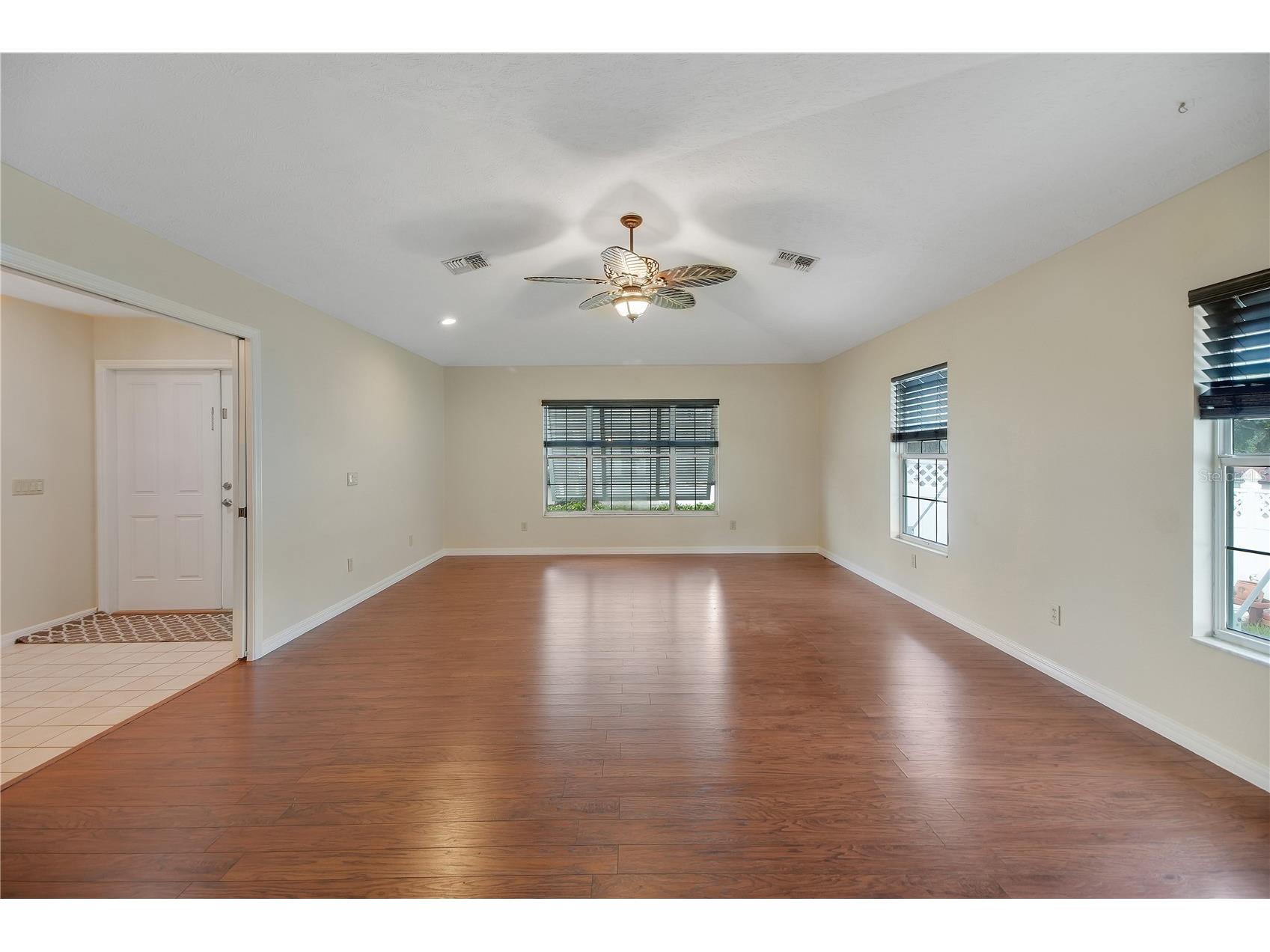 317 Woodland Trail Lady Lake FL 32159 G5112589 image9