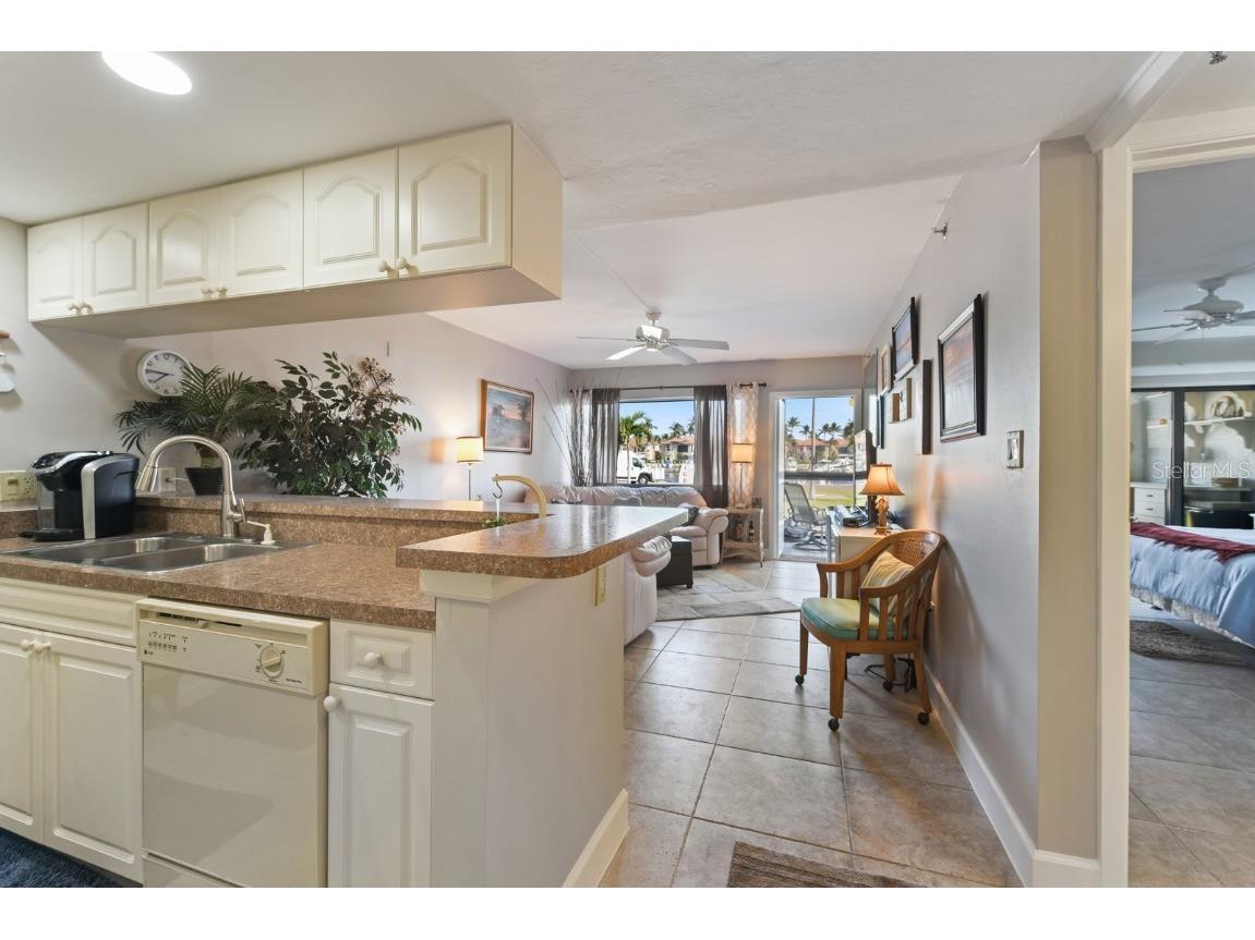 3170 Matecumbe Key Road #112 Punta Gorda FL 33955 C7507438 image4