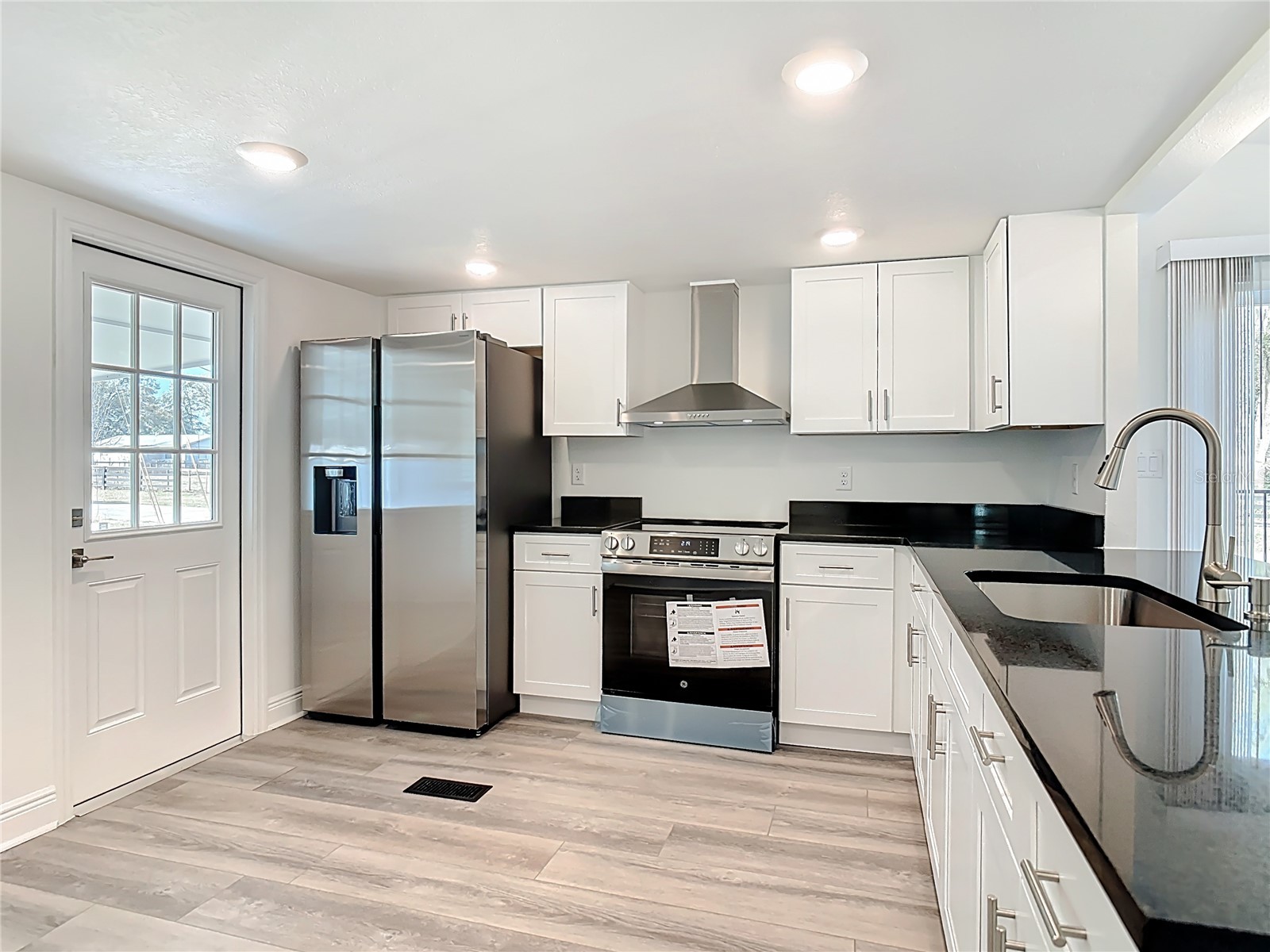 31700 Orange Street Sorrento FL 32776 G5109442 image12