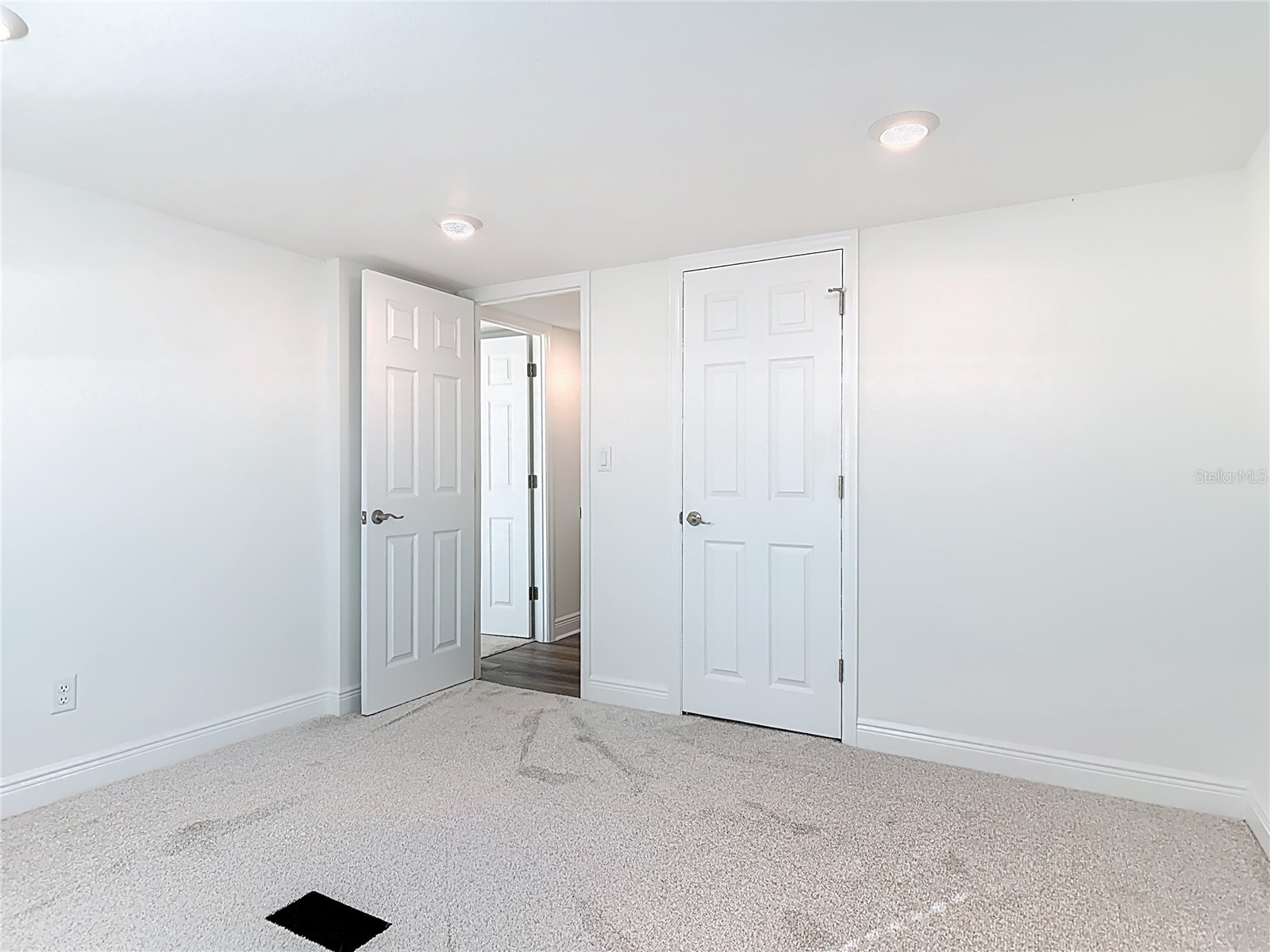 31700 Orange Street Sorrento FL 32776 G5109442 image22