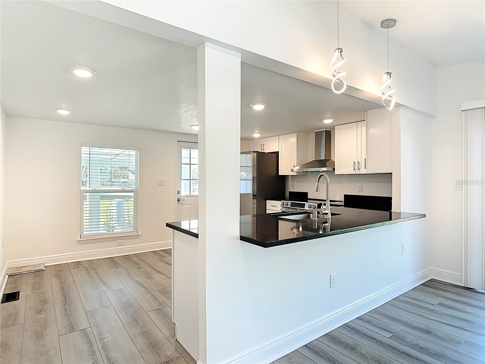 31700 Orange Street Sorrento FL 32776 G5109442 image9