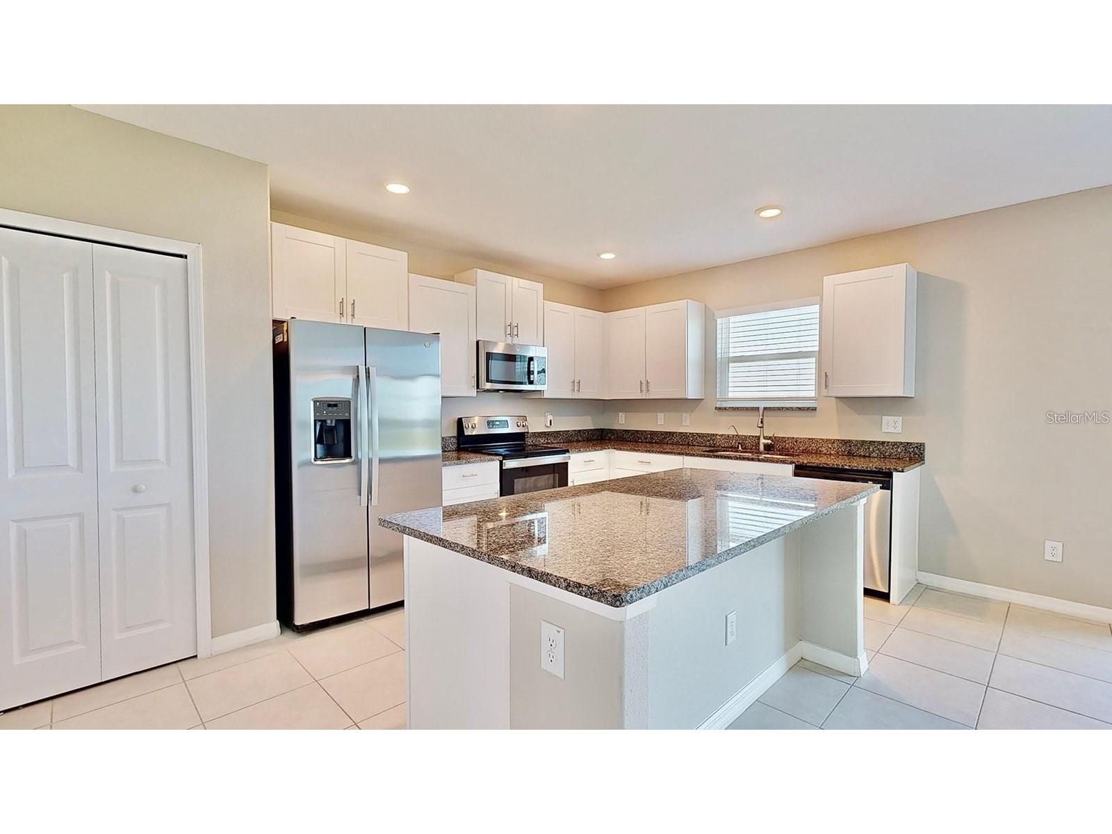 31707 Sun Kettle Loop Wesley Chapel FL 33545 TB8512485 image4