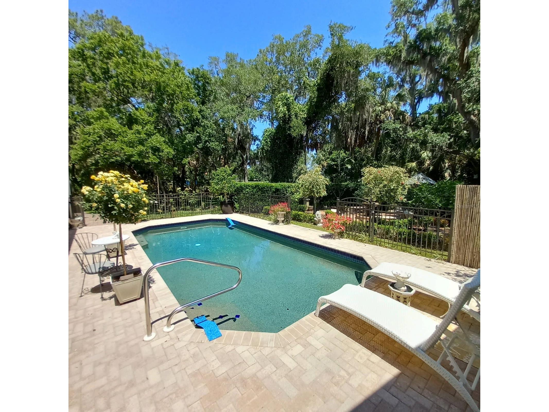 3171 Dick Wilson Drive Sarasota FL 34240 A4681698 image21