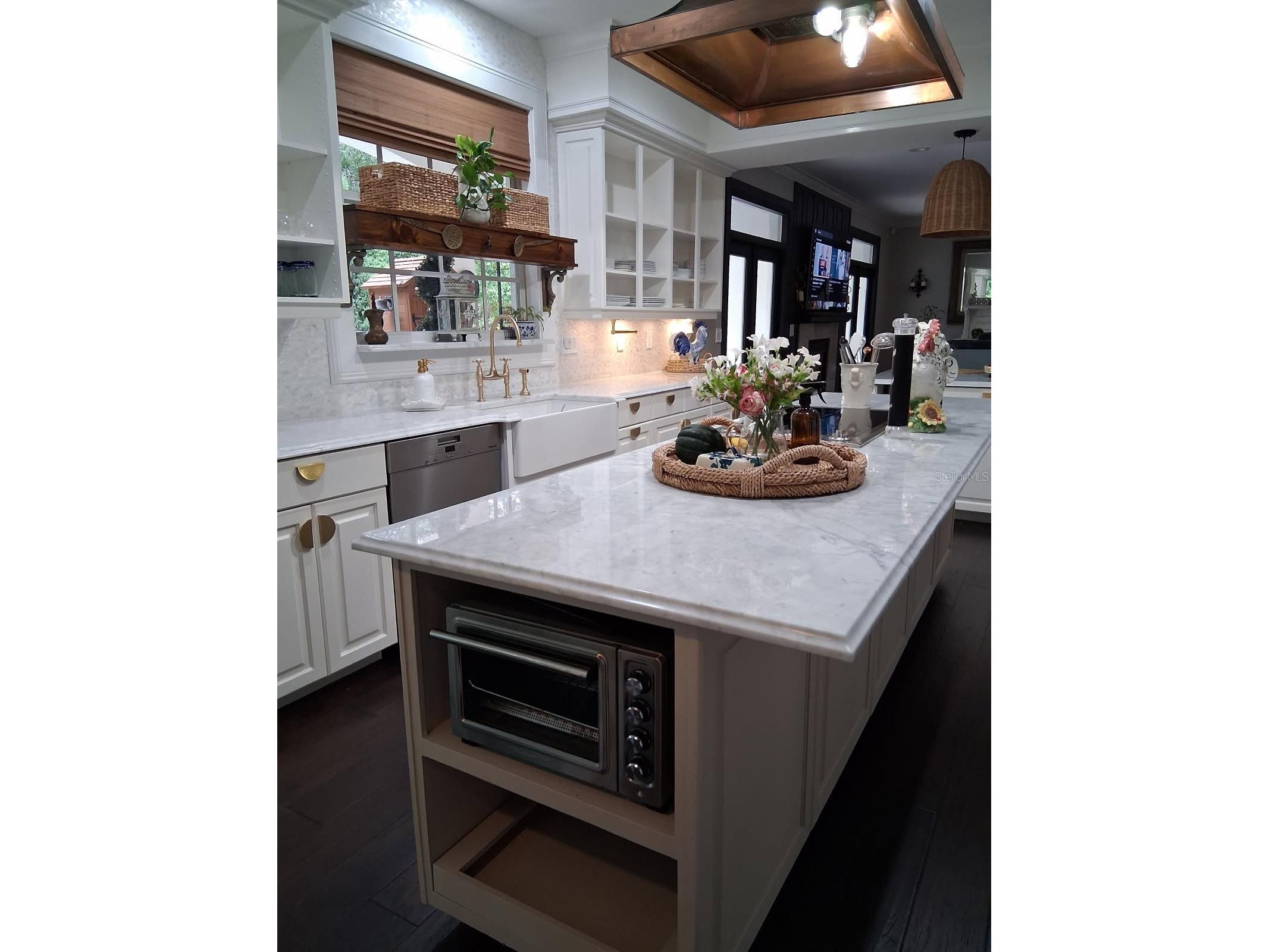 3171 Dick Wilson Drive Sarasota FL 34240 A4681698 image5