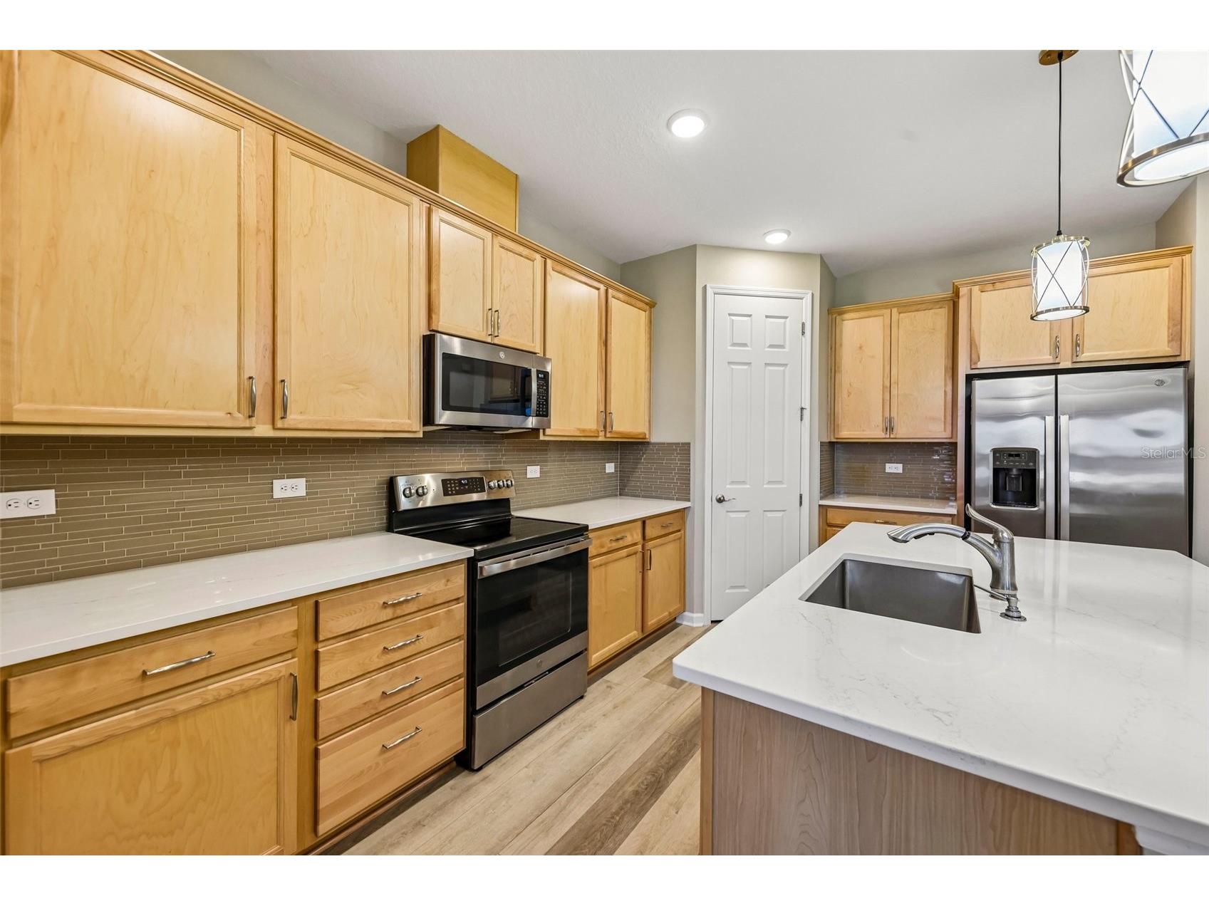 31719 Broadwater Avenue Leesburg FL 34748 G5114325 image13