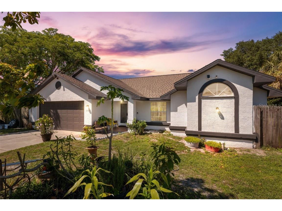 31723 Saddle Lane Wesley Chapel FL 33543 U8237318 image1