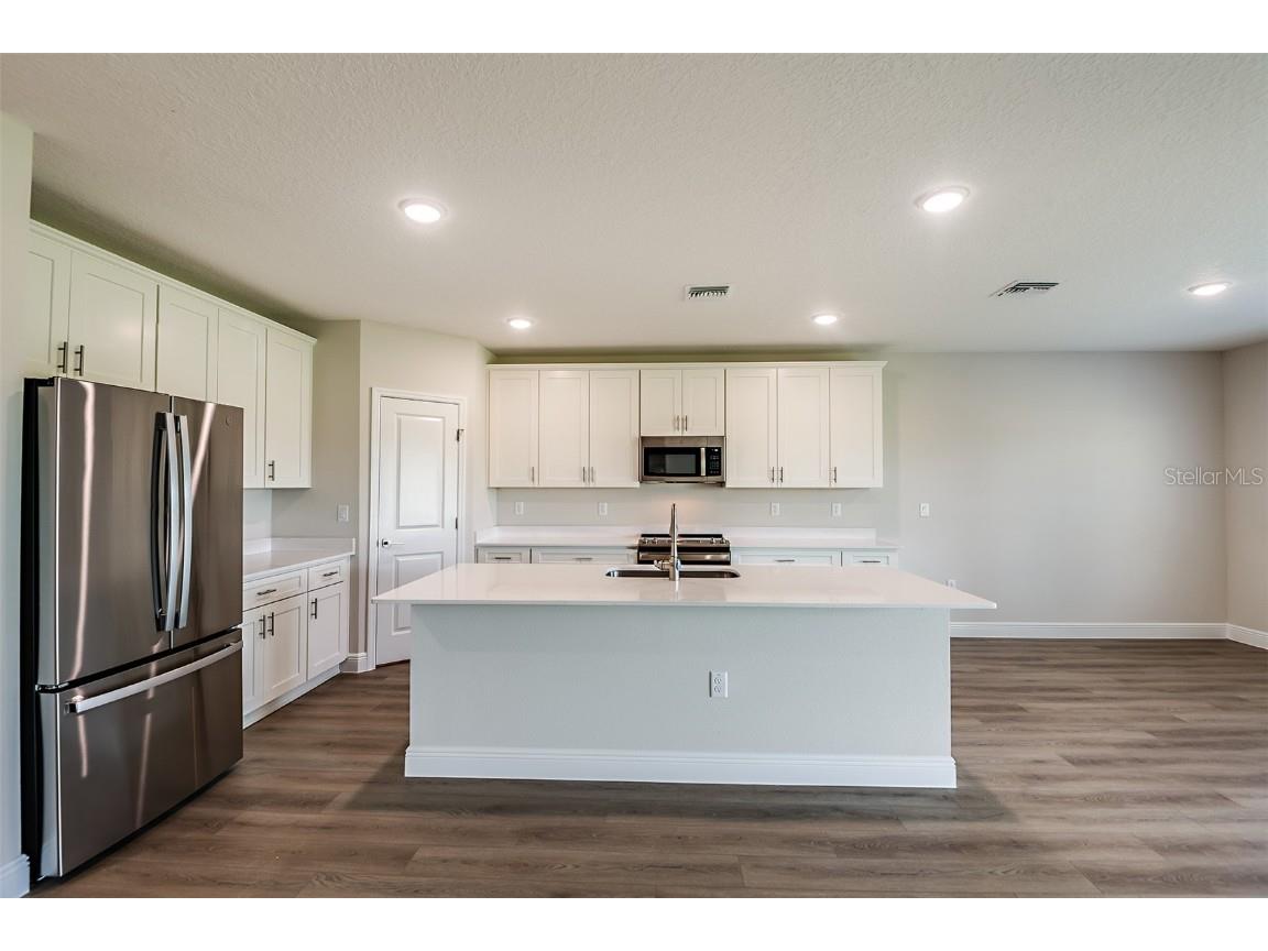 31724 Chateau Manor Lane Wesley Chapel FL 33545 TB8445326 image8