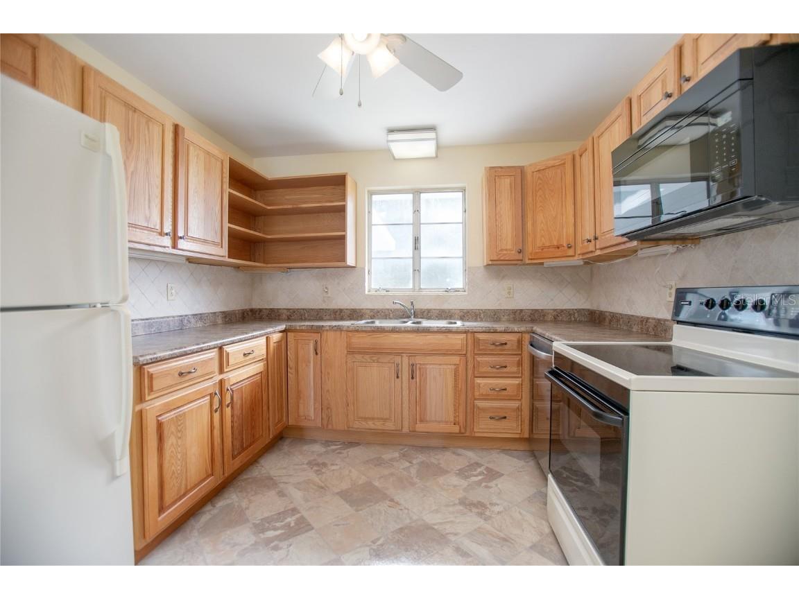 3174 Grand Avenue Deland FL 32720 V4945861 image11