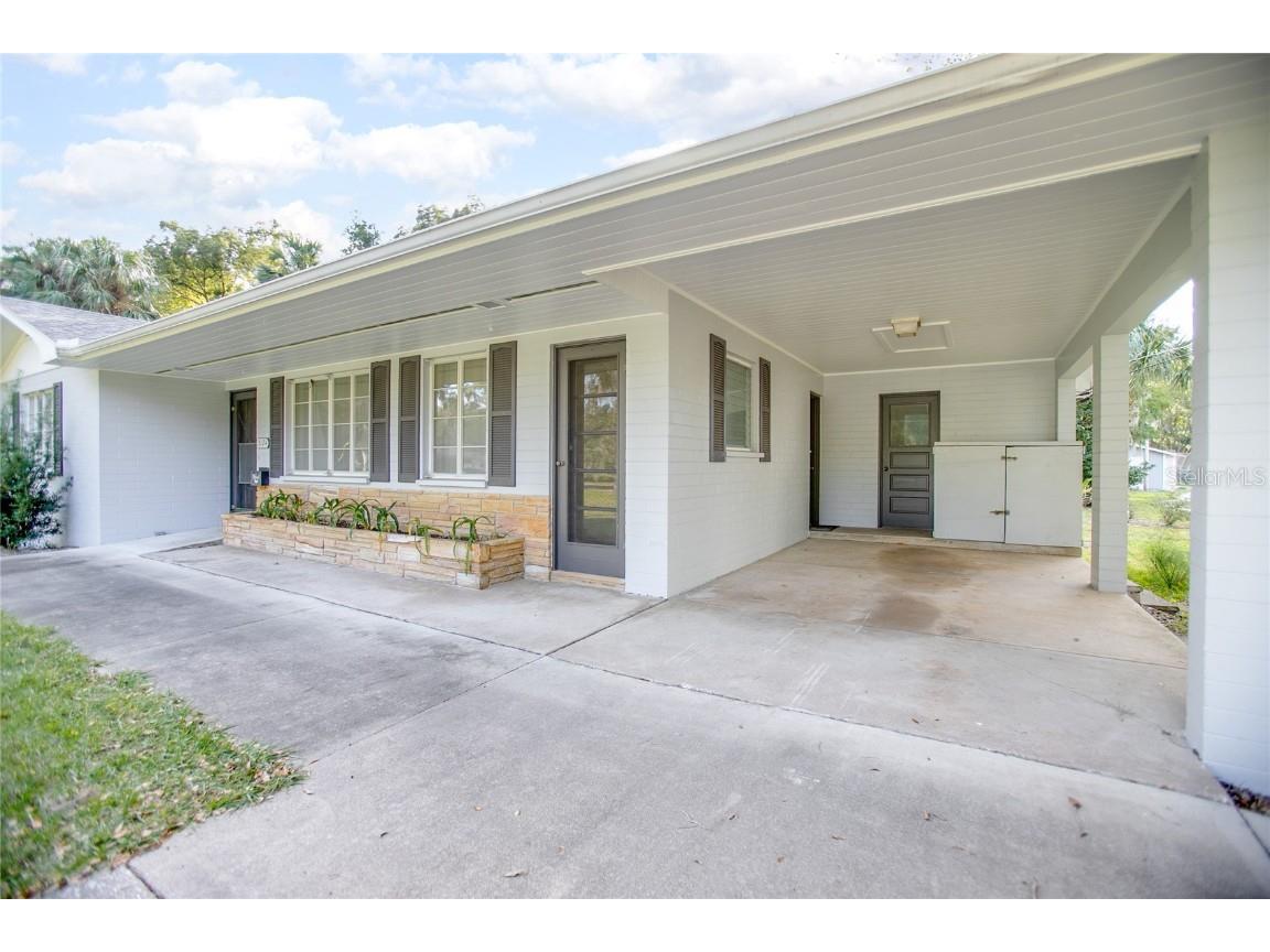 3174 Grand Avenue Deland FL 32720 V4945861 image2