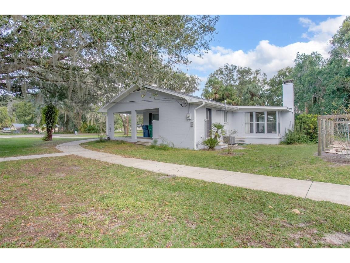 3174 Grand Avenue Deland FL 32720 V4945861 image24