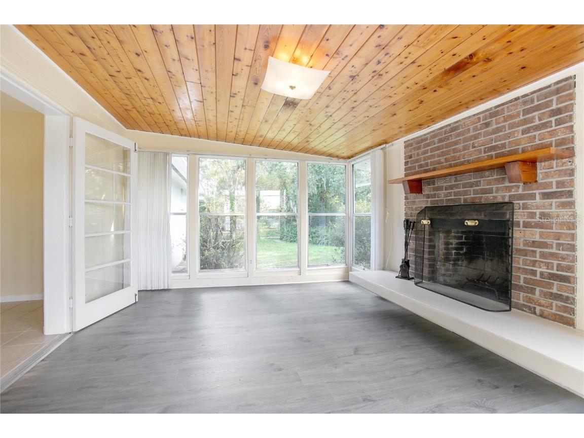 3174 Grand Avenue Deland FL 32720 V4945861 image8