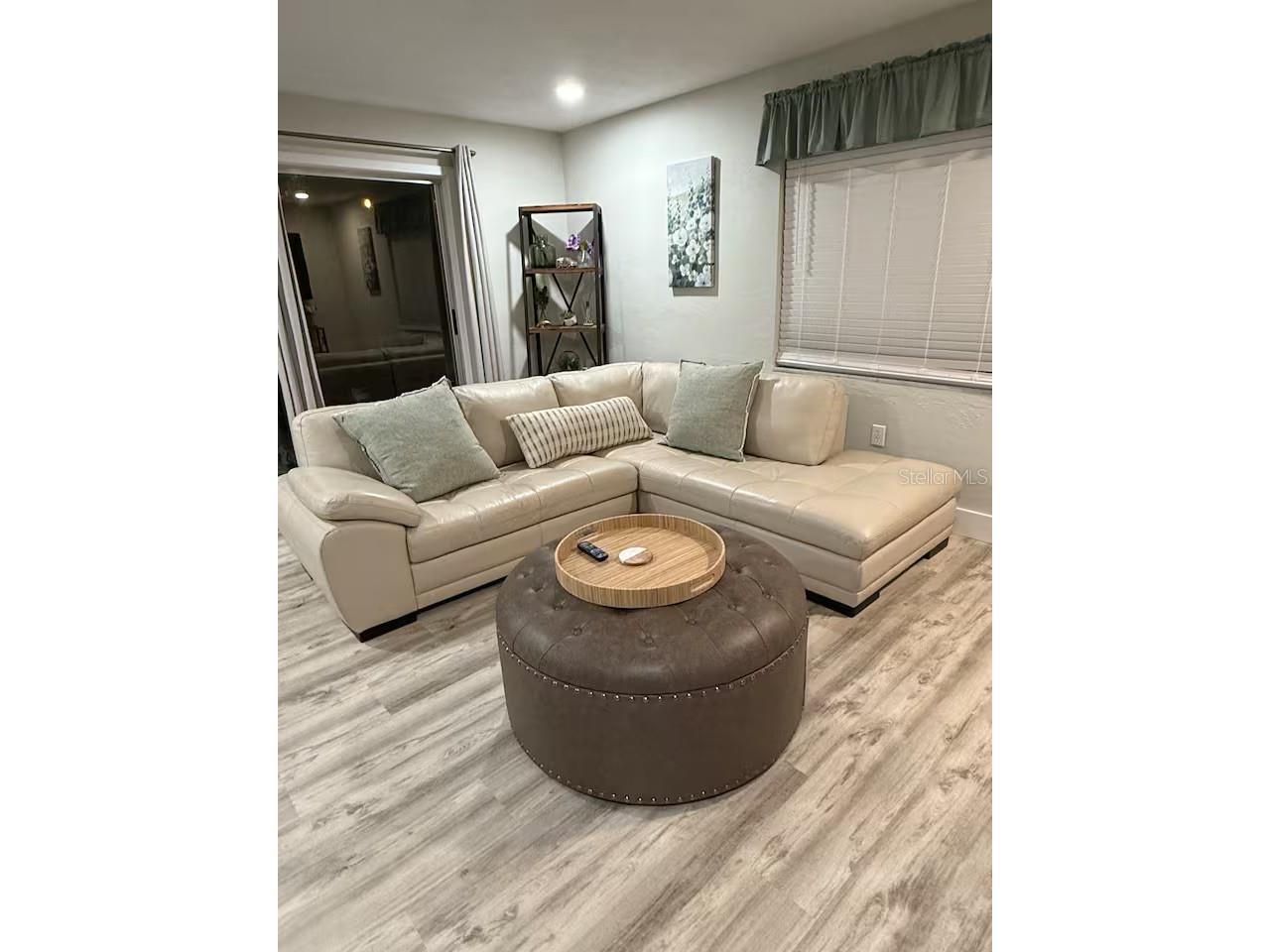 3174 Jennings Drive Sarasota FL 34239 A4677727 image6