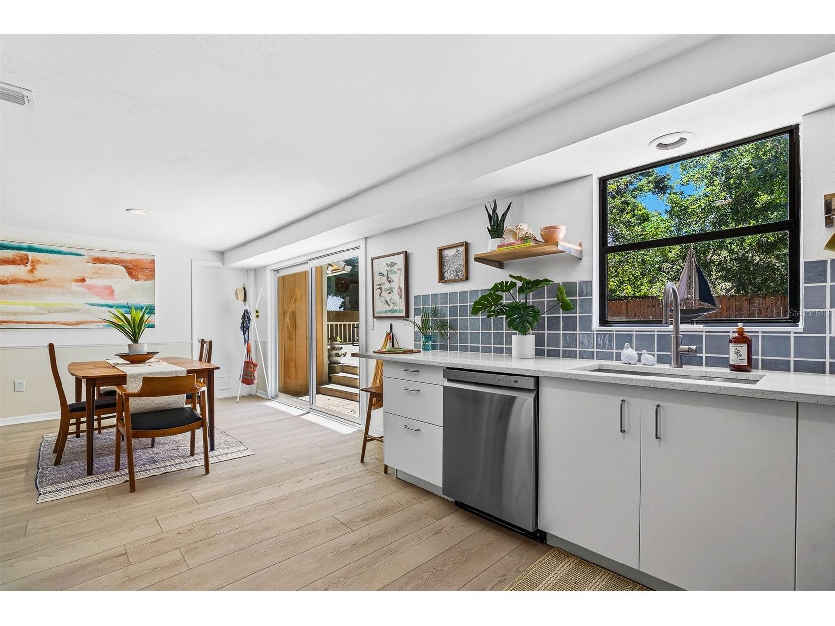 3174 Peachtree Street Sarasota FL 34231 A4692949 image20