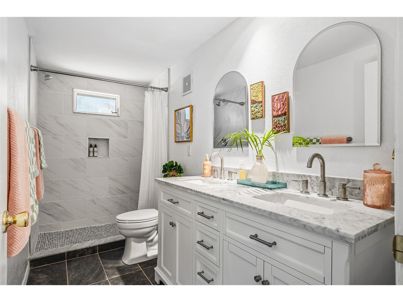 3174 Peachtree Street Sarasota FL 34231 A4692949 image25