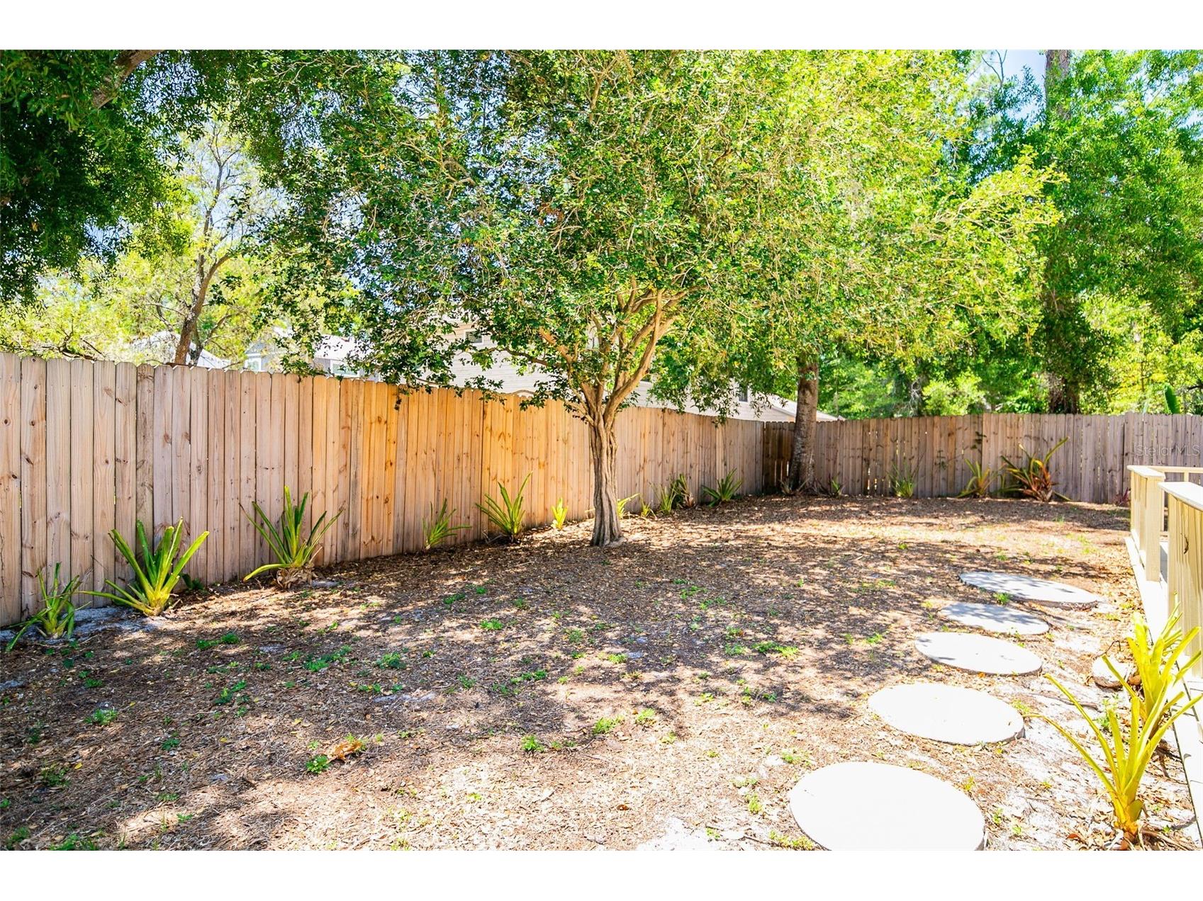 3174 Peachtree Street Sarasota FL 34231 A4692949 image56
