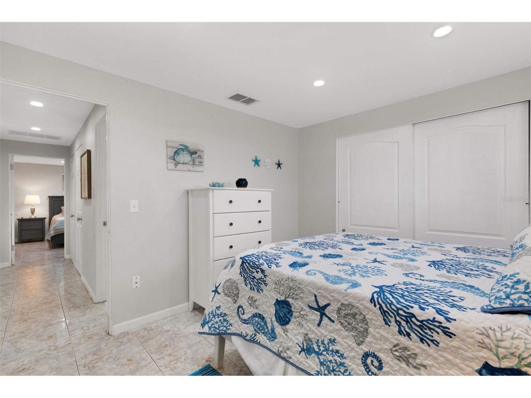 3174 Regatta Circle Sarasota FL 34231 A4689148 image21