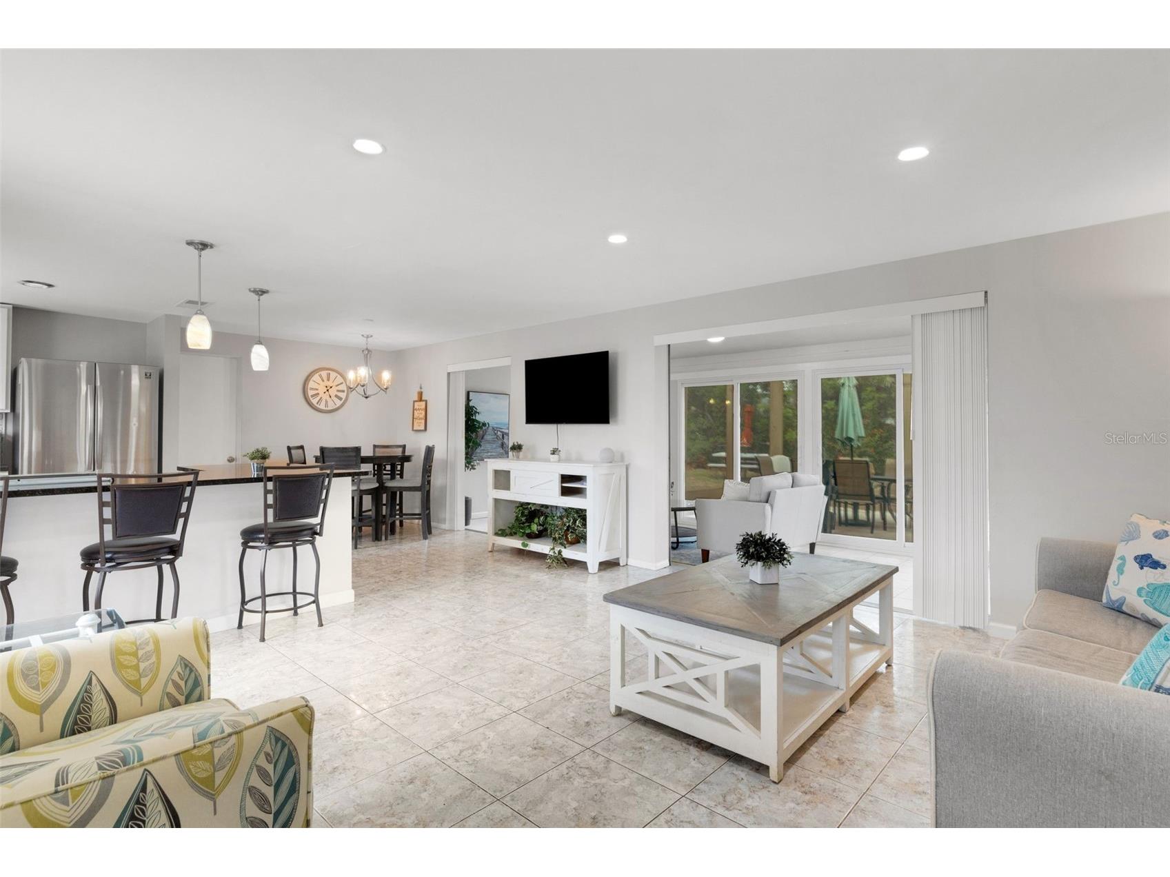3174 Regatta Circle Sarasota FL 34231 A4689148 image4