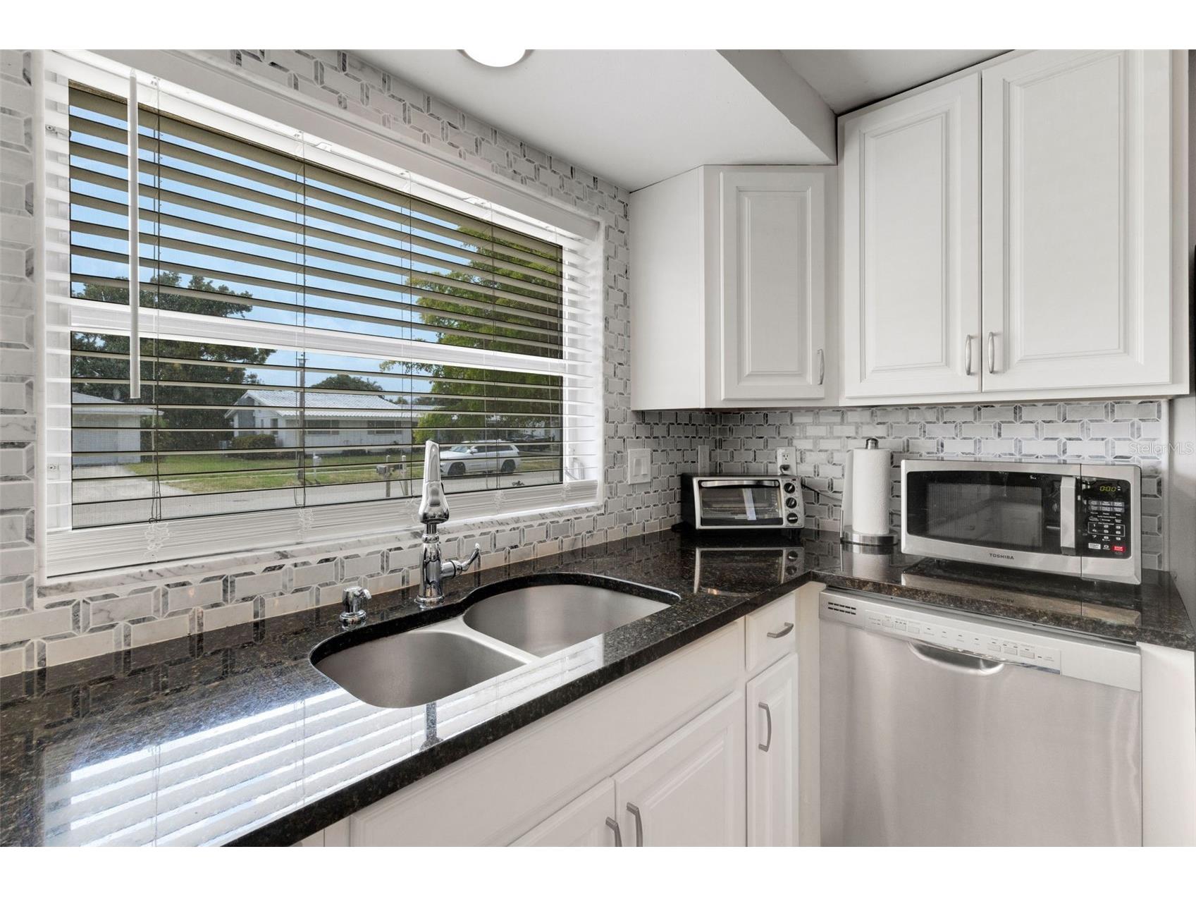 3174 Regatta Circle Sarasota FL 34231 A4689148 image6