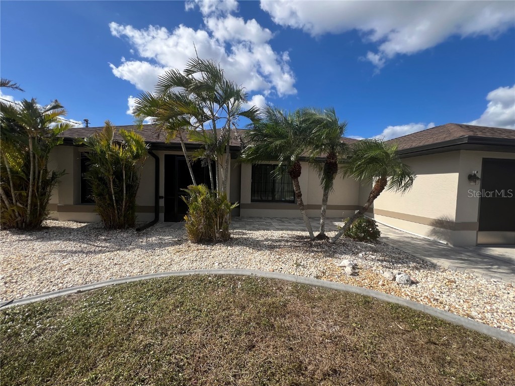 3177 Clifford Street Punta Gorda FL 33980 C7519334 image2