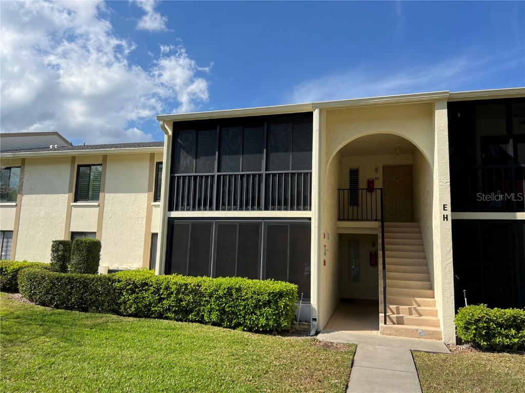 3177 Lake Pine Way #E2 Tarpon Springs FL 34688 U8234073 image1