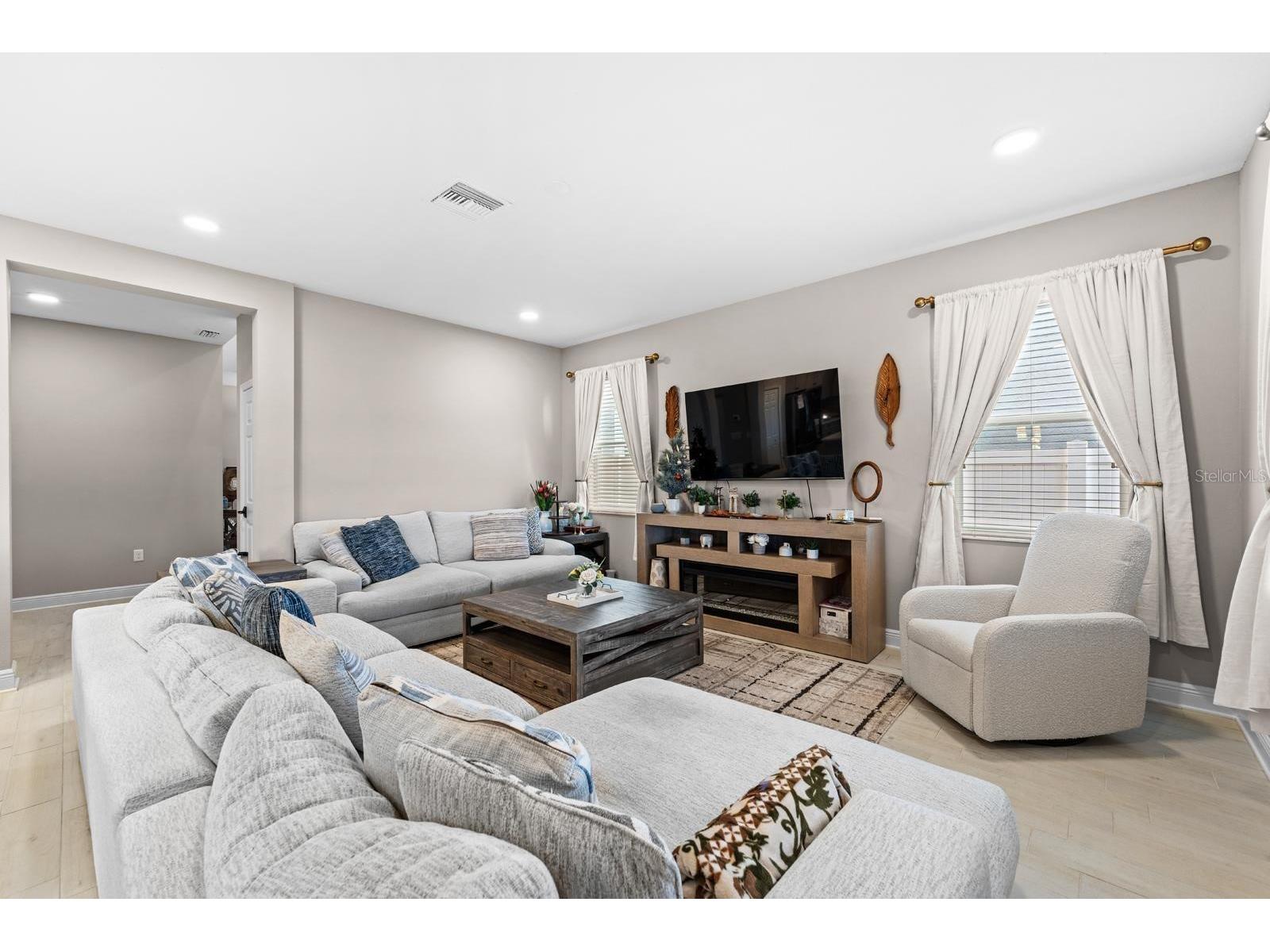 31795 Asbury Avenue Wesley Chapel FL 33545 TB8476439 image6