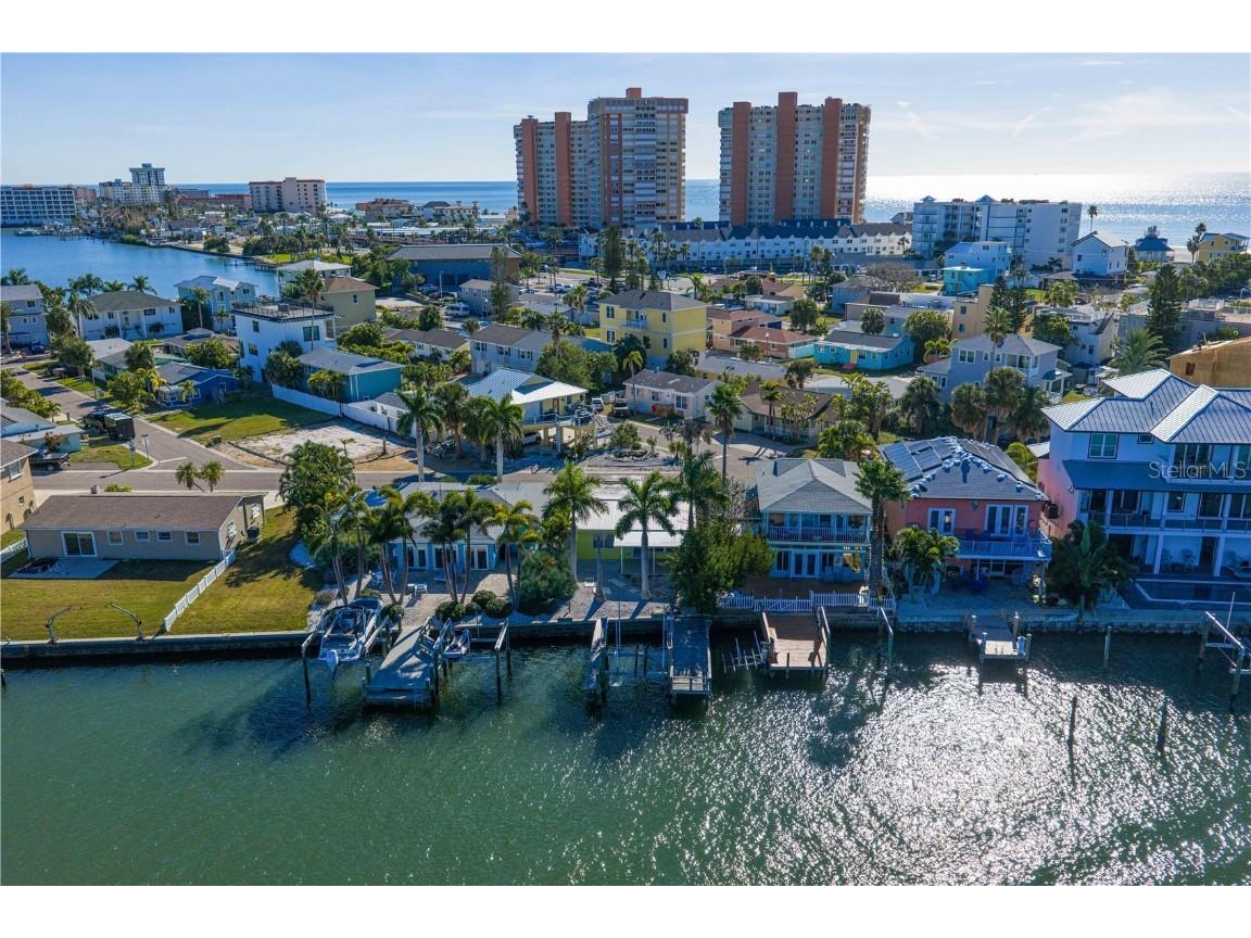 318 182nd Avenue E Redington Shores FL 33708 TB8457723 image12