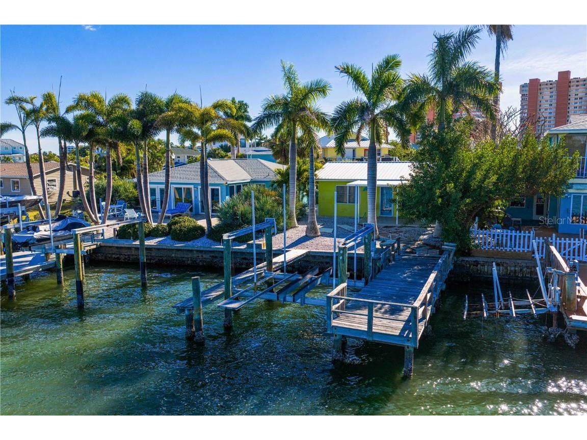 318 182nd Avenue E Redington Shores FL 33708 TB8457723 image5