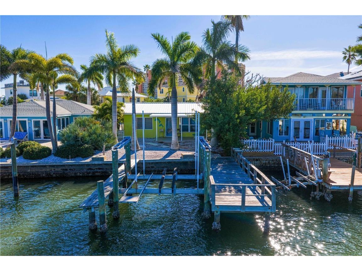 318 182nd Avenue E Redington Shores FL 33708 TB8457723 image6