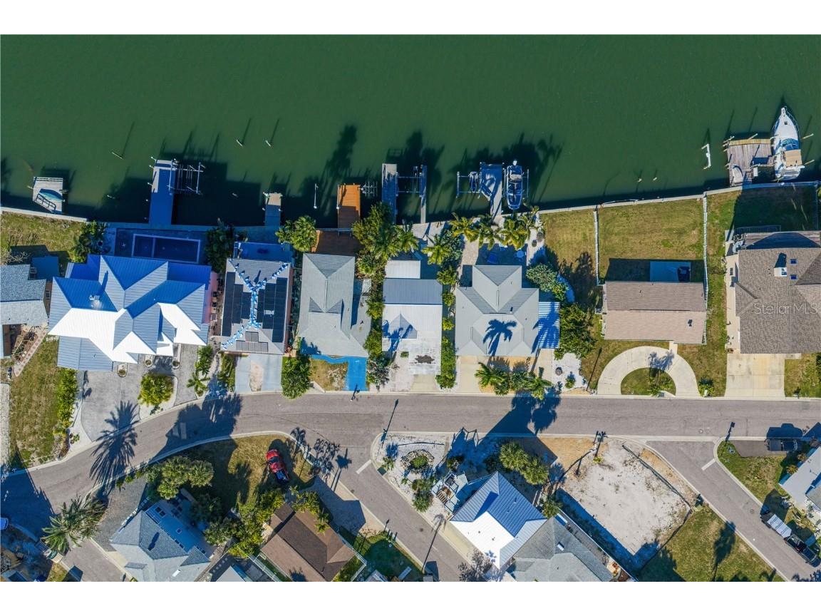 318 182nd Avenue E Redington Shores FL 33708 TB8457723 image7