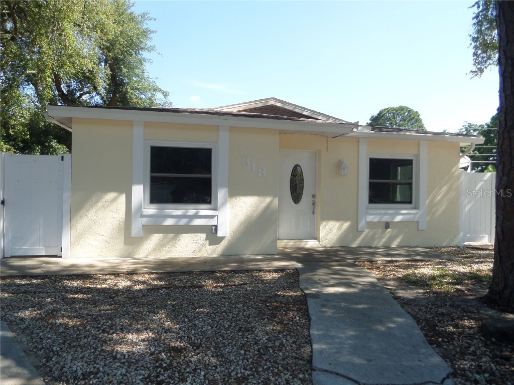 318 Bailey Lane Sarasota FL 34237 A4608311 image1