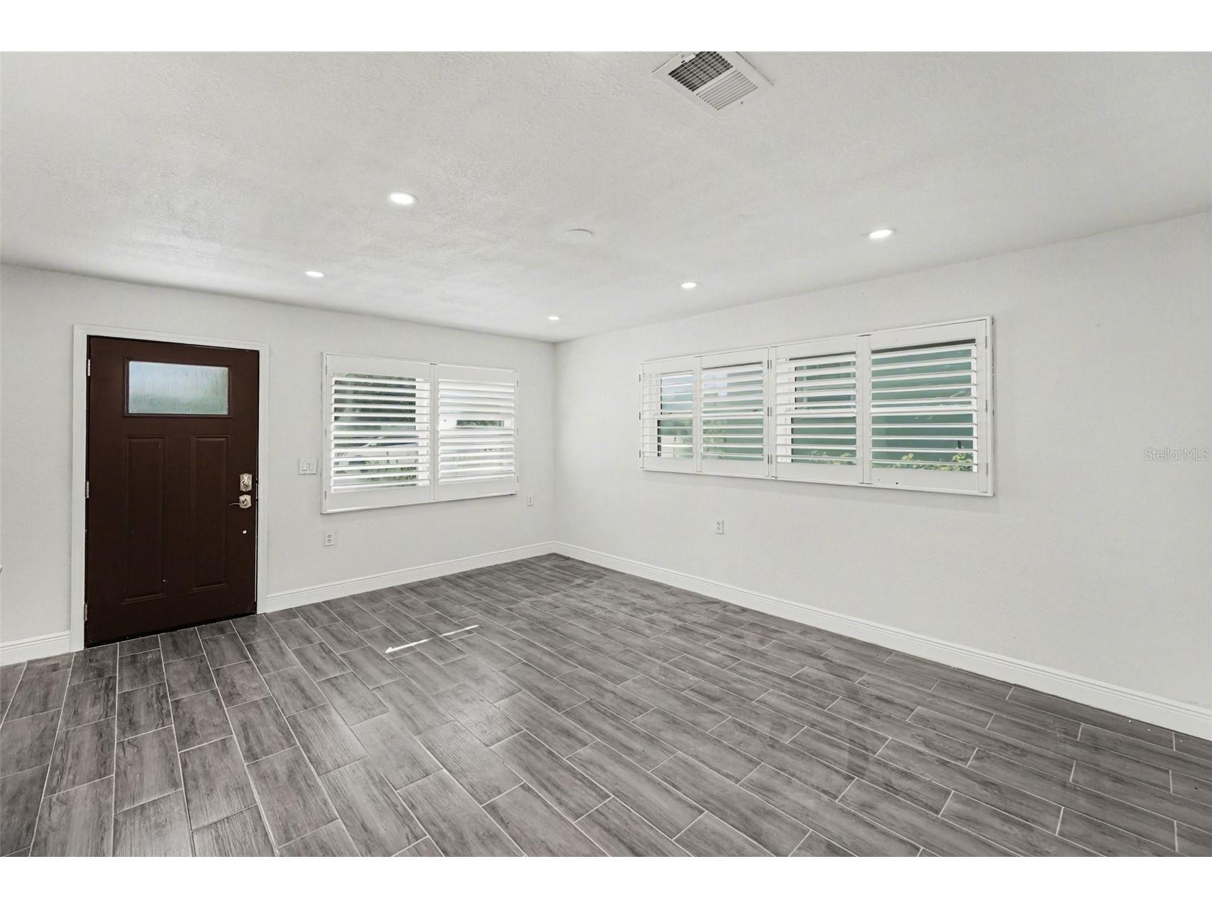 318 Bath Street Tarpon Springs FL 34689 TB8485571 image5