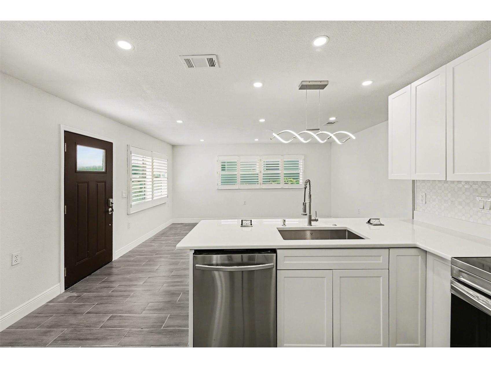 318 Bath Street Tarpon Springs FL 34689 TB8485654 image12