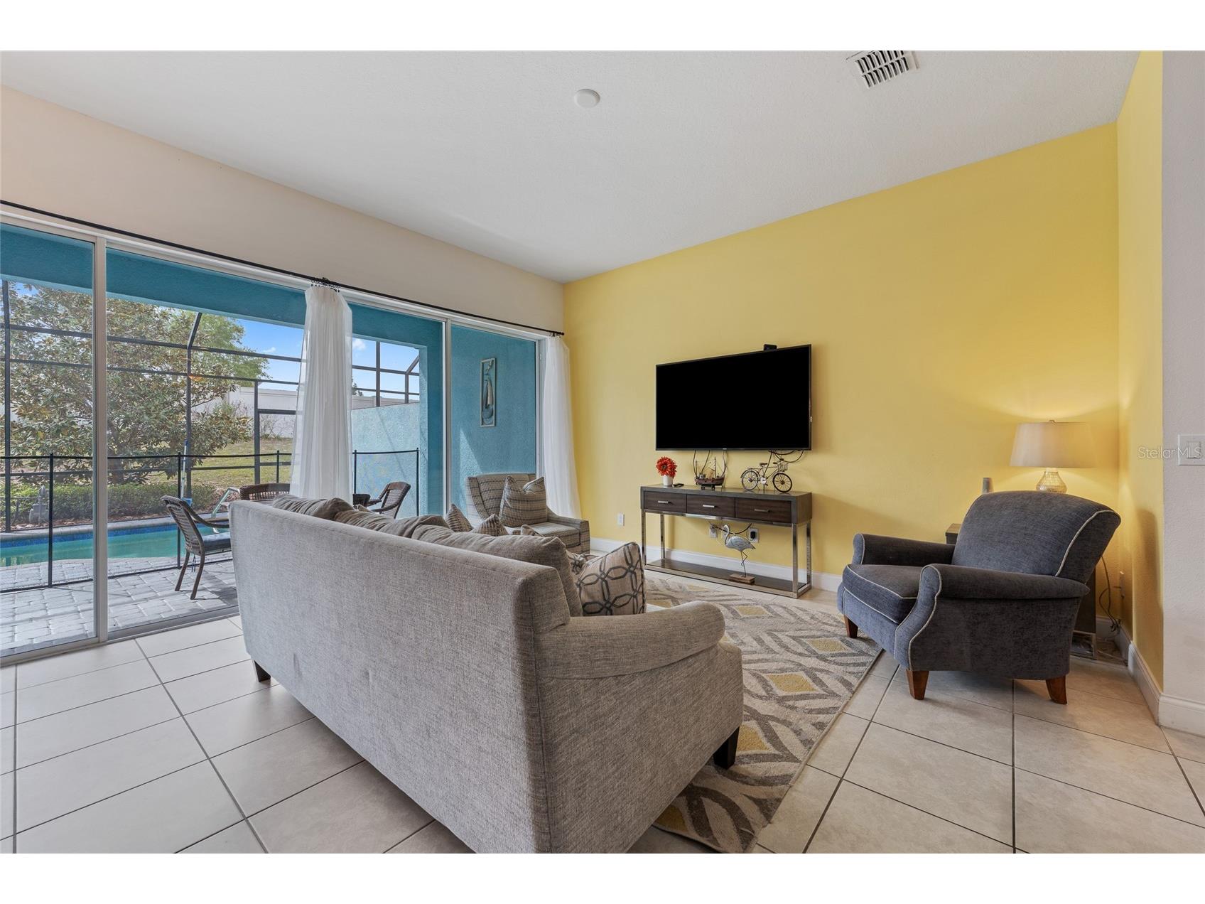 318 Captiva Drive Davenport FL 33896 O6396814 image4