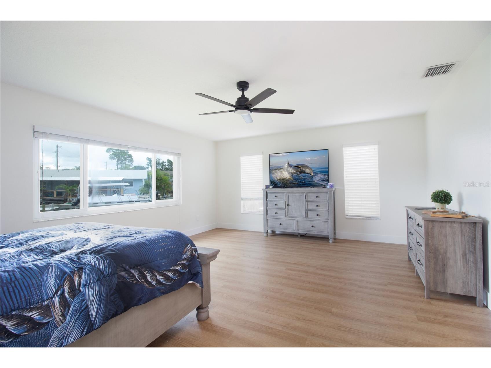 318 Circle Drive Palm Harbor FL 34683 TB8527358 image28