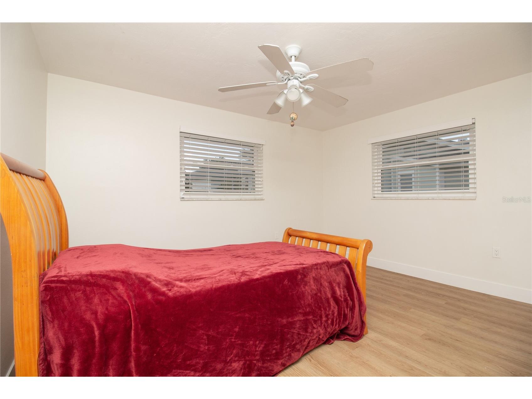 318 Circle Drive Palm Harbor FL 34683 TB8527358 image35